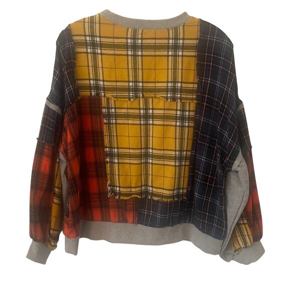 Easel Flannel Print Crew Neck Women's Top Sz S - Picture 2 of 5